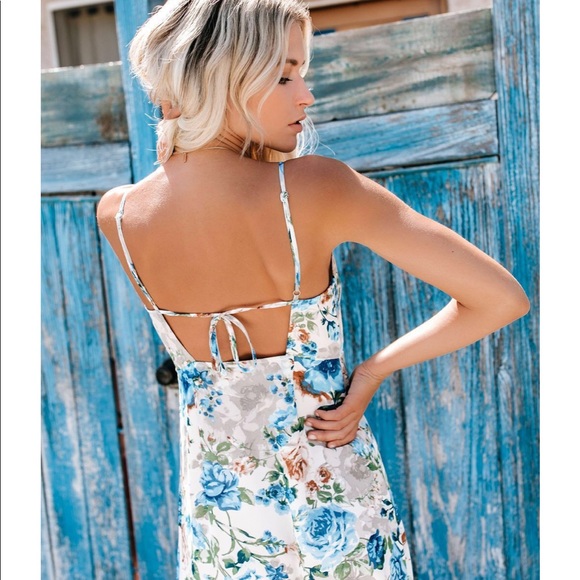 VICI Tranquility Floral Ruffle Maxi Dress - Large - Picture 4 of 8